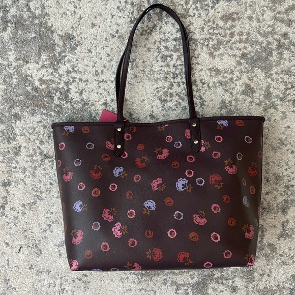 Coach Reversible Tote - Picture 9 of 13